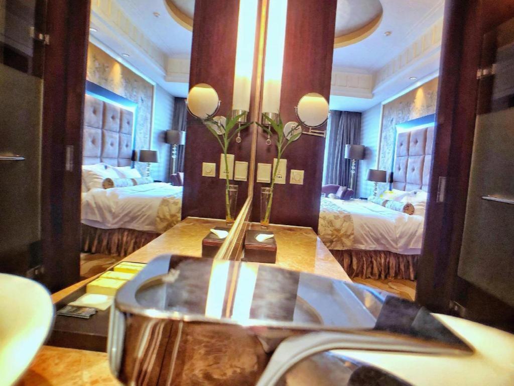 Sichuan Tennis International Hotel Main Building Chengdu Exterior foto